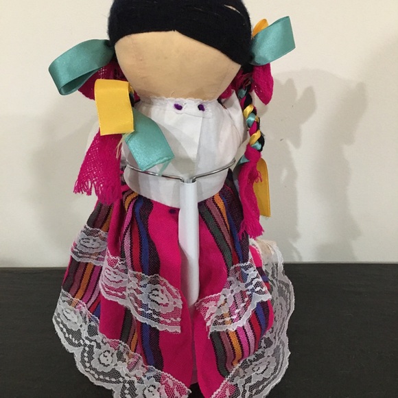 Doll - Picture 4 of 4